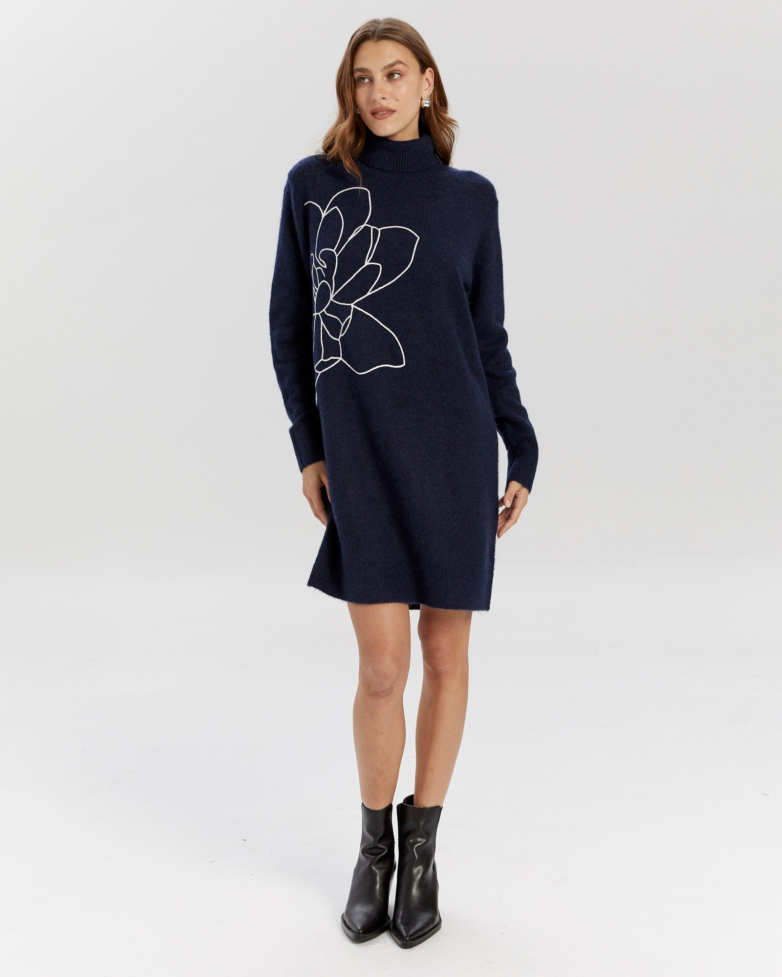 YASJUVA ROLL NECK KNIT DRESS